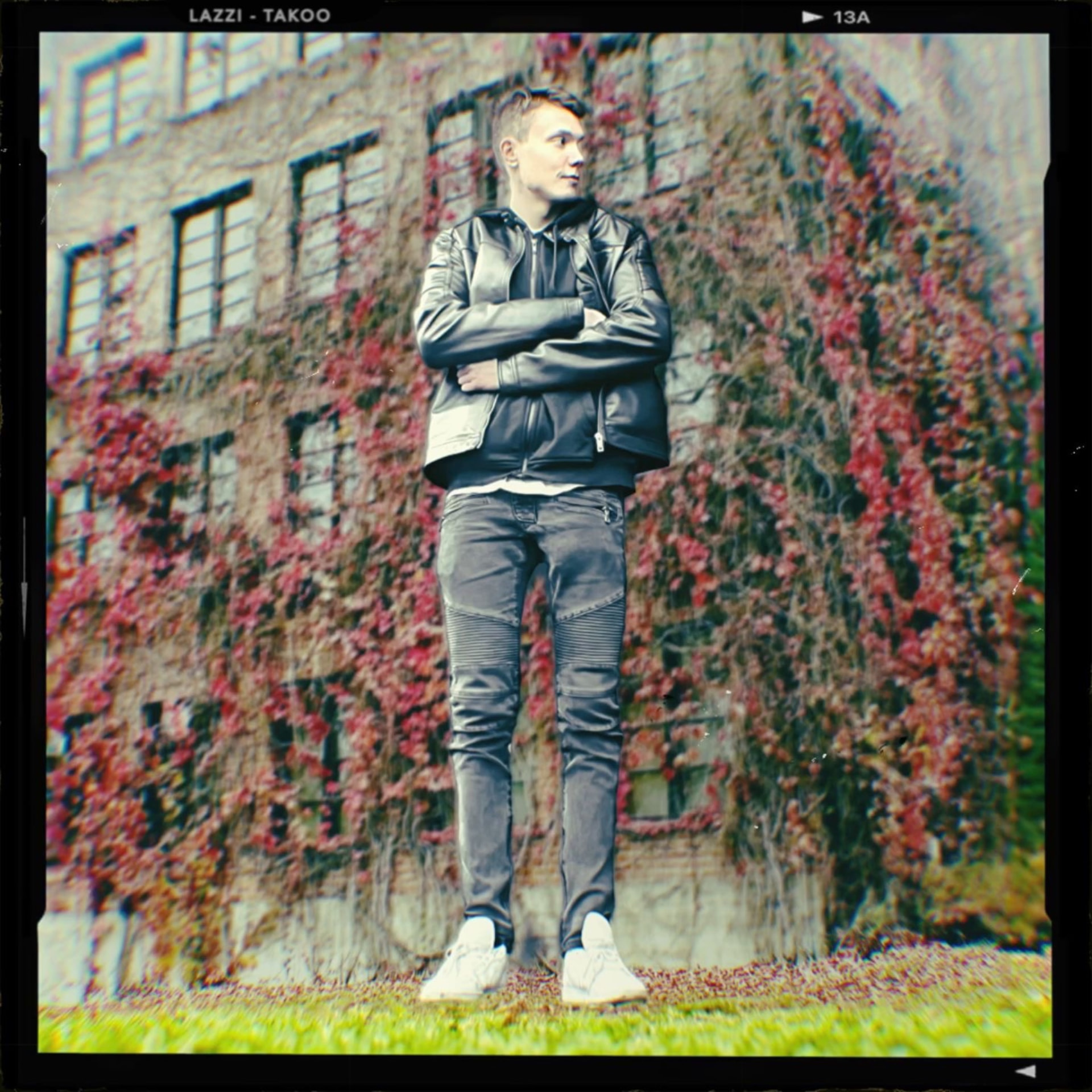 Kansitaide: LAZZI — TAKOO, tekijä SONOFALFEUS
